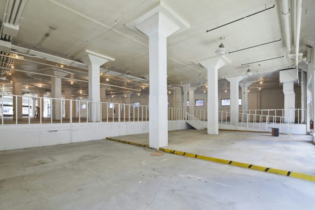 100 Avenue of the Americas