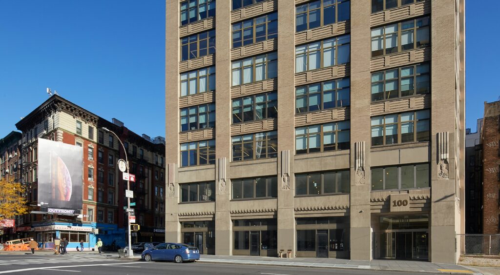 100 Avenue of the Americas