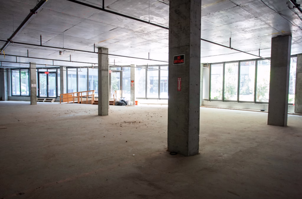 East Williamsburg White Box