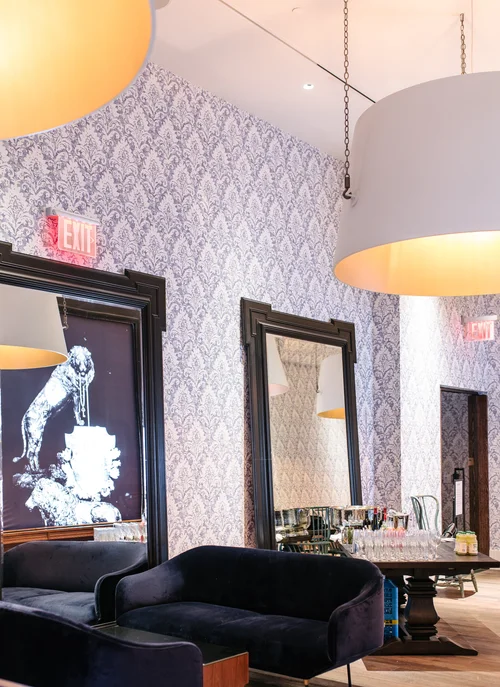 19 Dutch - Dining Room