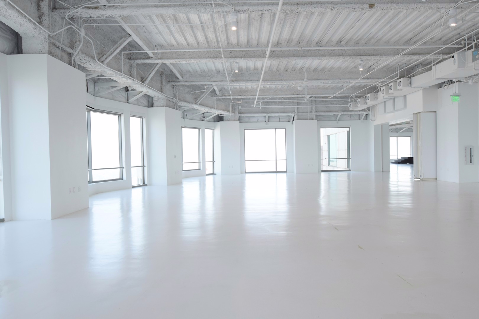 US Bank Tower - 59th Floor