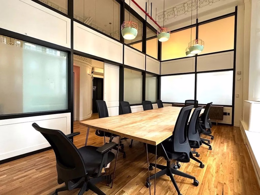 Glasshouse On The Park