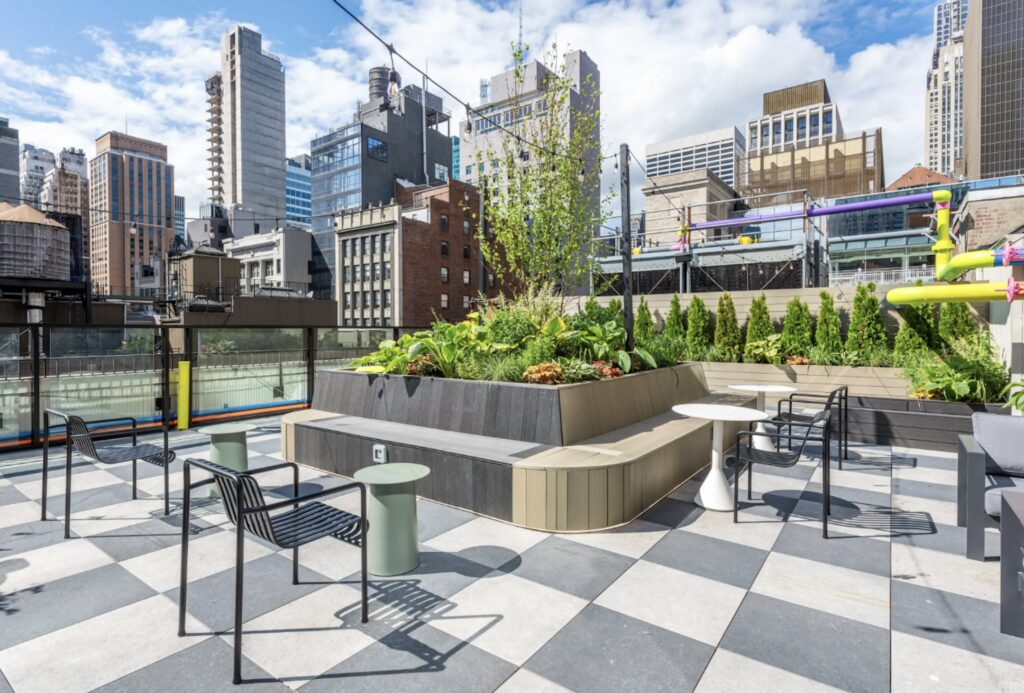 Jay Conference Empire & Rooftop